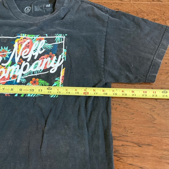 Neff Company T-Shirt - Picture 5 of 6